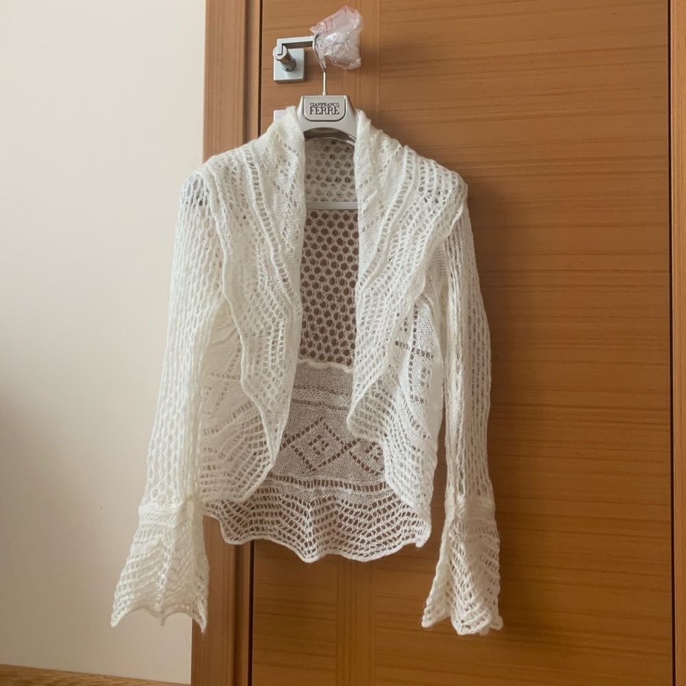 Brand new knitted sweater